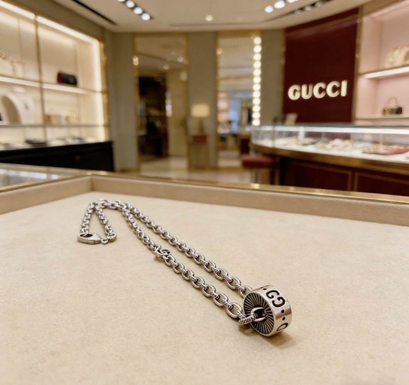 Gucci Necklace  02yxs78